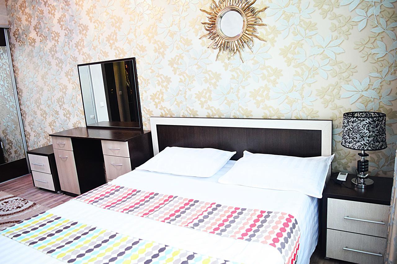 Cozyart Apartment Бишкек Екстериор снимка