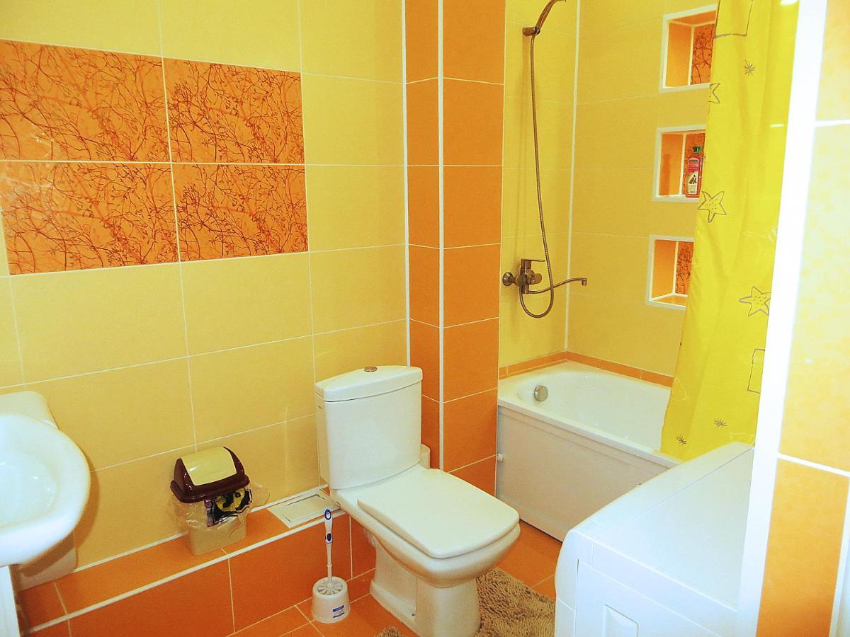 Cozyart Apartment Бишкек Екстериор снимка